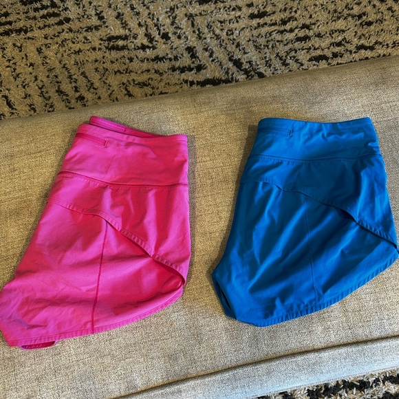2 lululemon run time shorts - Picture 1 of 11